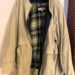 Liz Claiborne Light Green Jacket  Navy Plaid Lining 2 Jackets in One. Oversized